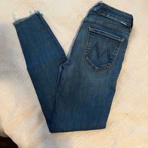 Mother The Looker Ankle Fray Jeans